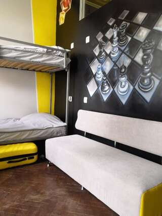 Хостелы Yourhostel Университет Киев Спальное место на двухъярусной кровати в общем номере для мужчин и женщин-7